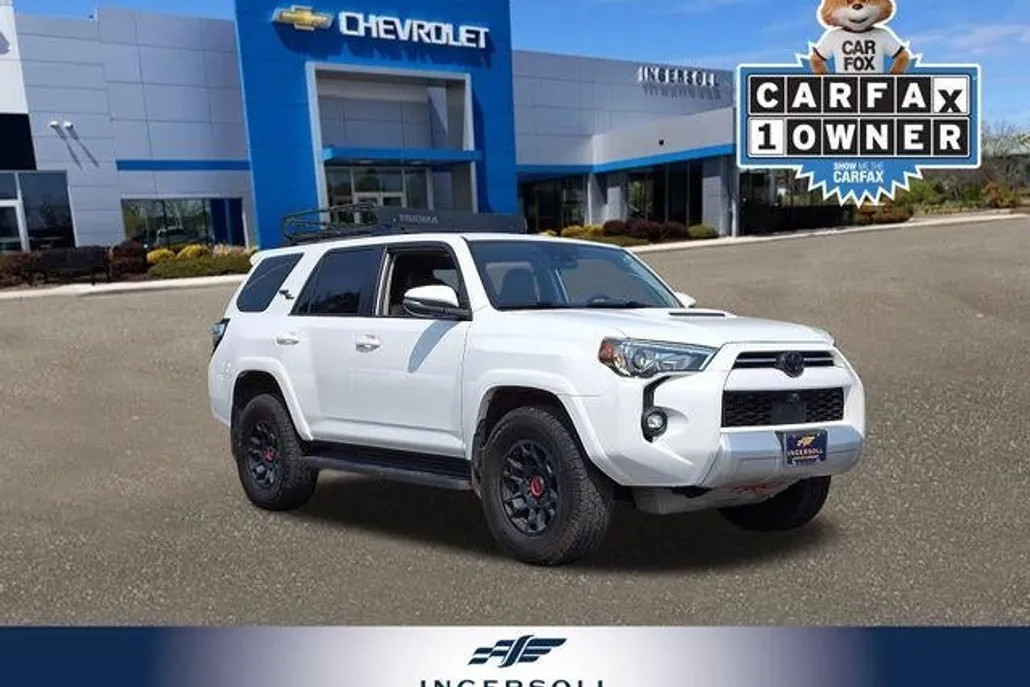 2022 Toyota 4Runner TRD Premium photo 1