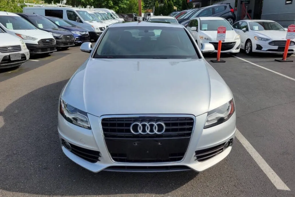 2009 Audi A4 3.2 Quattro Prestige photo 1