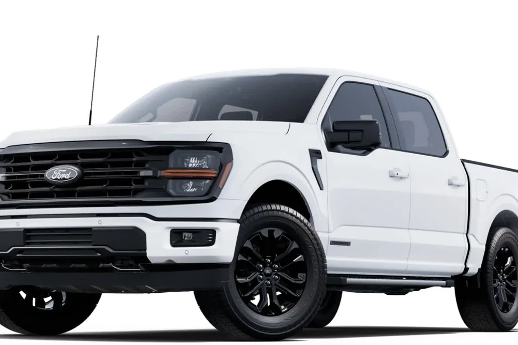 2025 Ford F-150 XLT photo 1