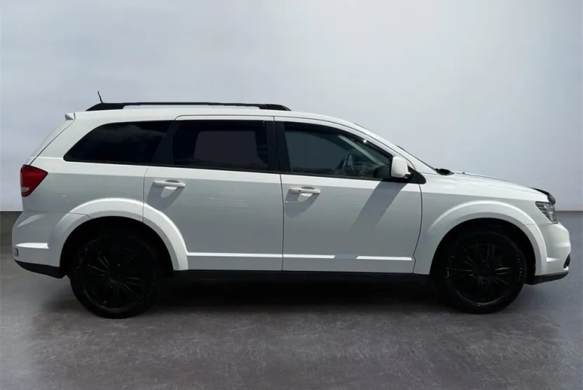 2019 Dodge Journey SE photo 1