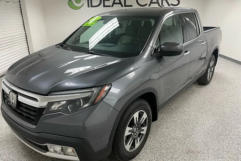 2017 Honda Ridgeline RTL-E photo 1