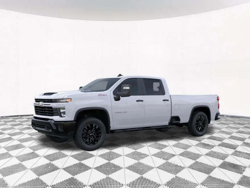 2025 Chevrolet Silverado 2500HD Custom photo 1