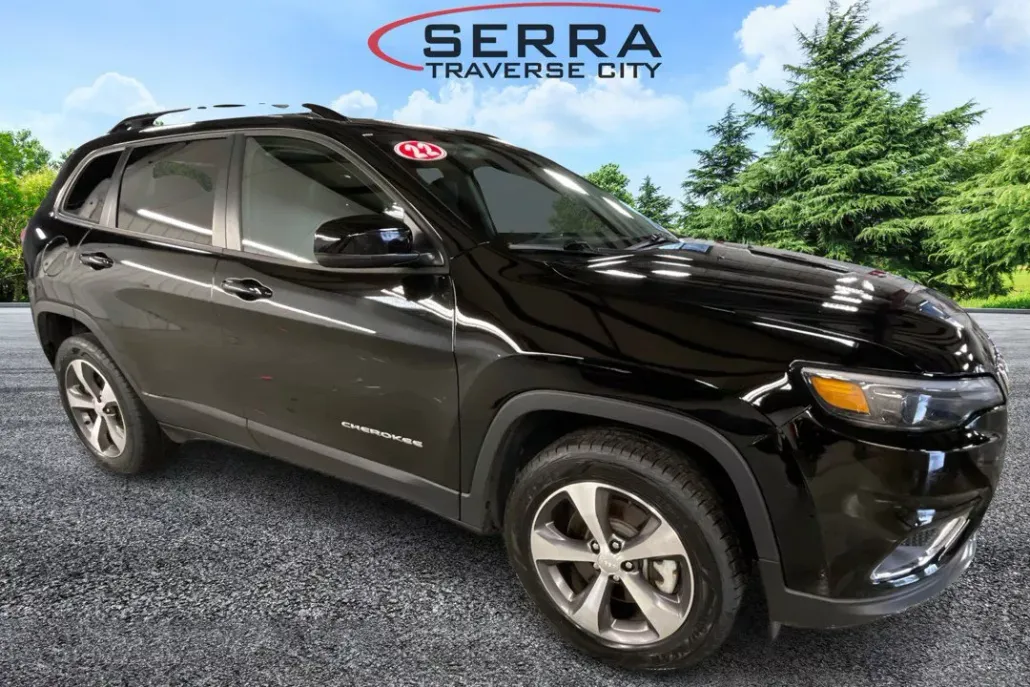 2022 Jeep Cherokee Limited photo 1