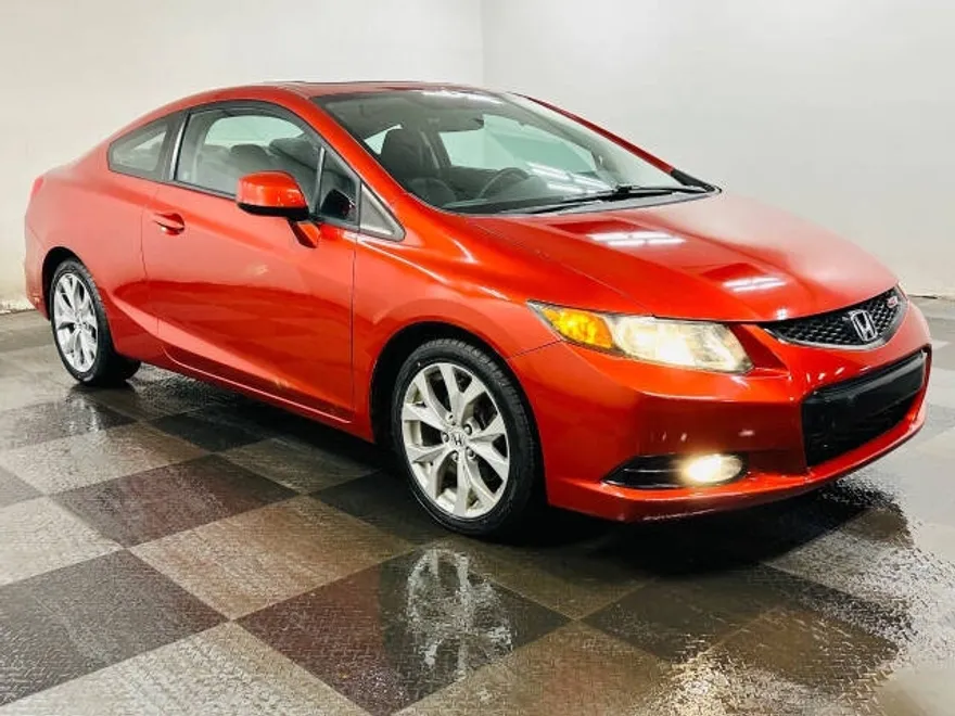 2012 Honda Civic Si photo 1