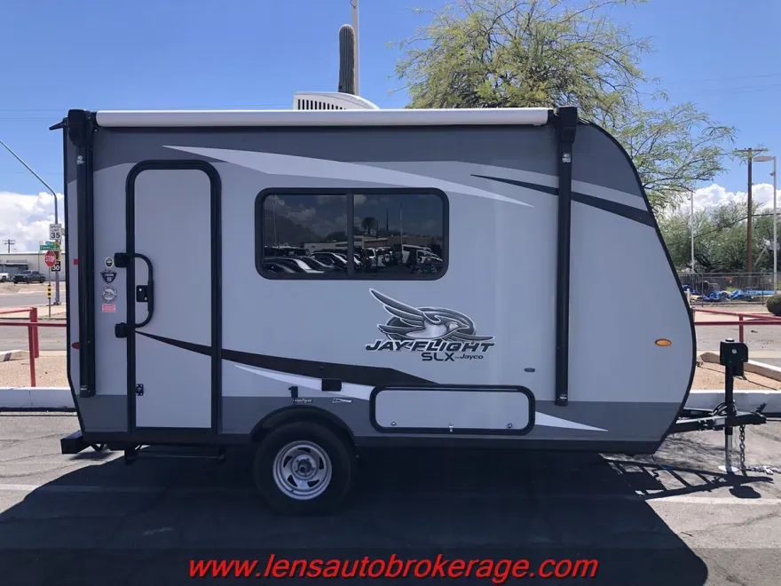 2022 Mercedes Benz Sprinter 3500 photo 1