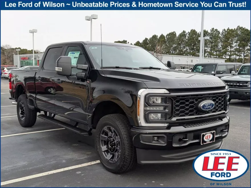 2025 Ford F-250 photo 1