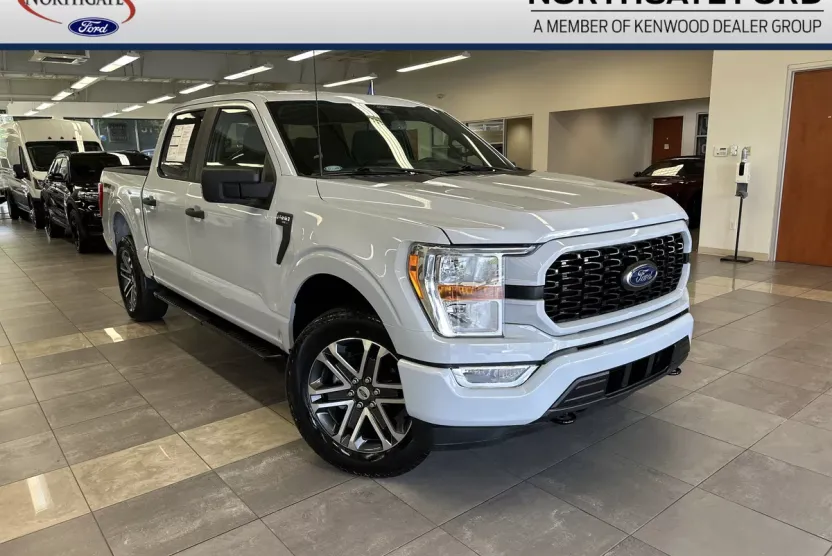 2022 Ford F-150 XL photo 1