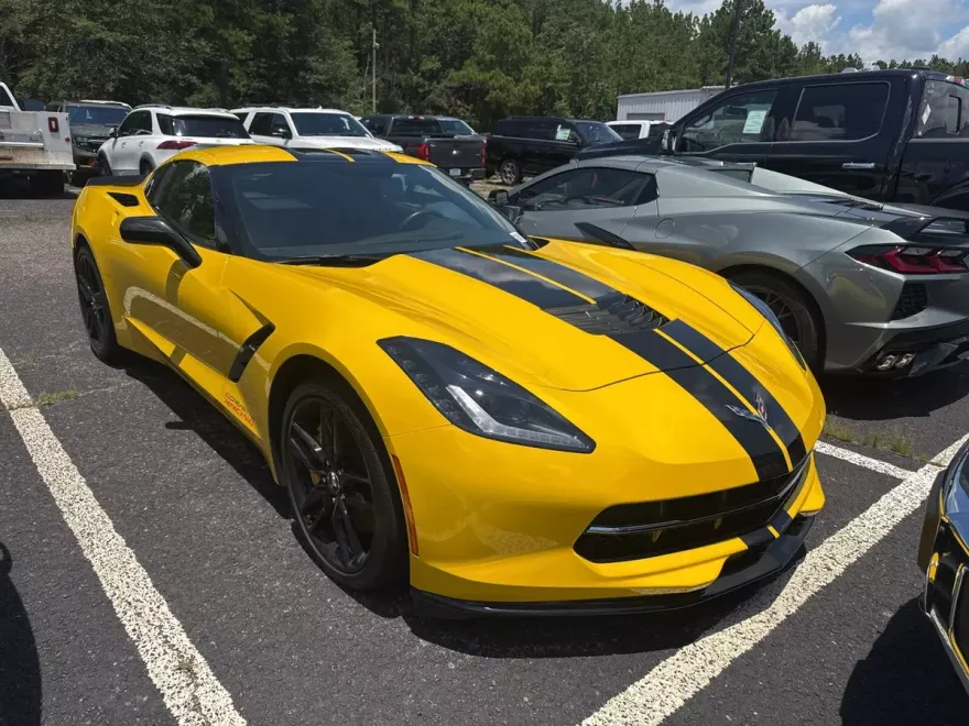2015 Chevrolet Corvette Stingray Z51 1LT photo 1