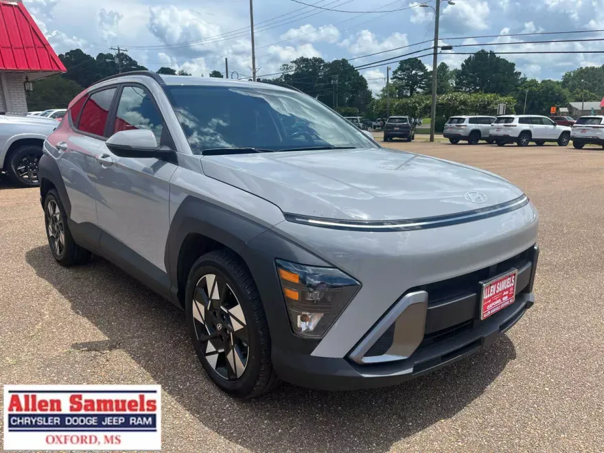 2024 Hyundai Kona SEL photo 1
