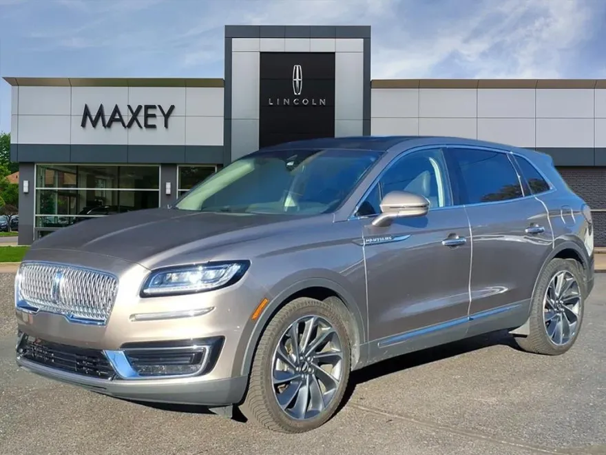 2019 Lincoln Nautilus Reserve photo 1