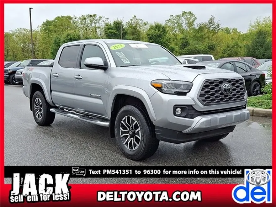 2023 Toyota Tacoma TRD Sport photo 1