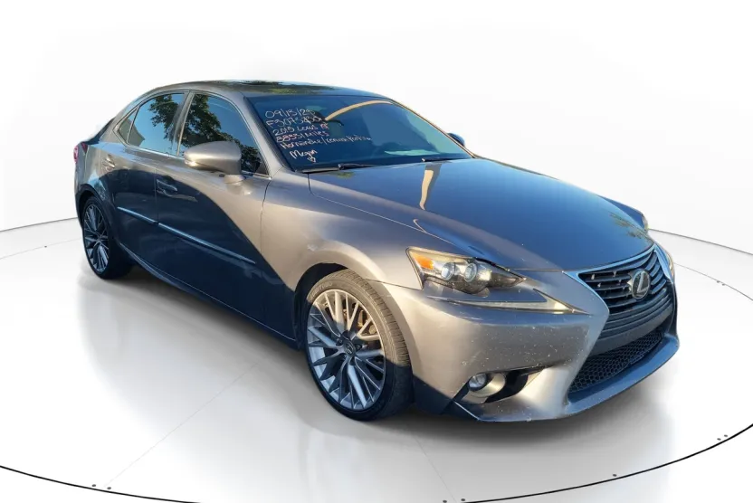 2015 Lexus IS 250 photo 1