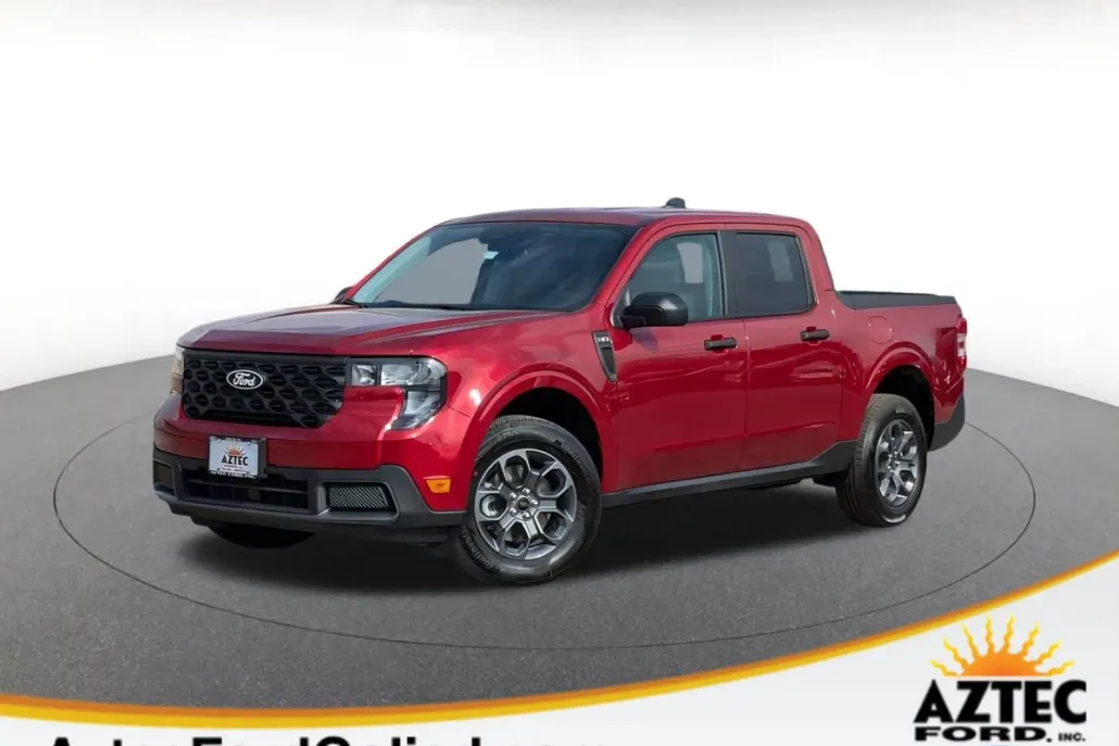 2025 Ford Maverick XLT photo 1