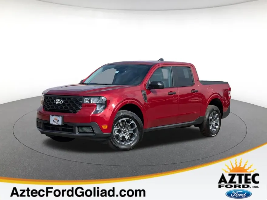 2025 Ford Maverick XLT photo 1