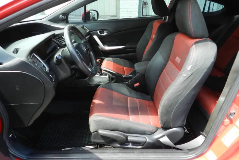 2015 Honda Civic Si photo 1
