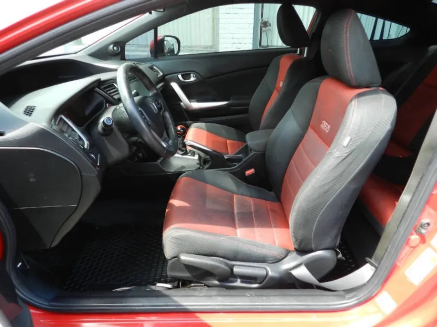 2015 Honda Civic Si photo 1