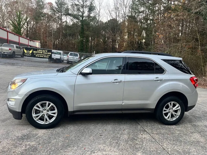 2016 Chevrolet Equinox LT photo 1