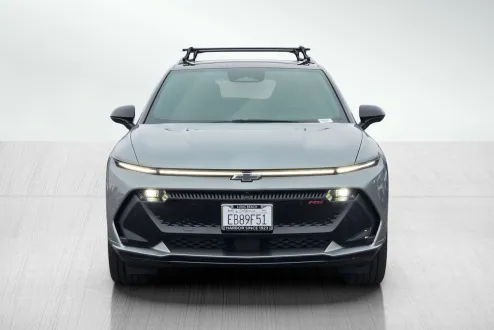 2025 Chevrolet Equinox EV 3RS photo 2
