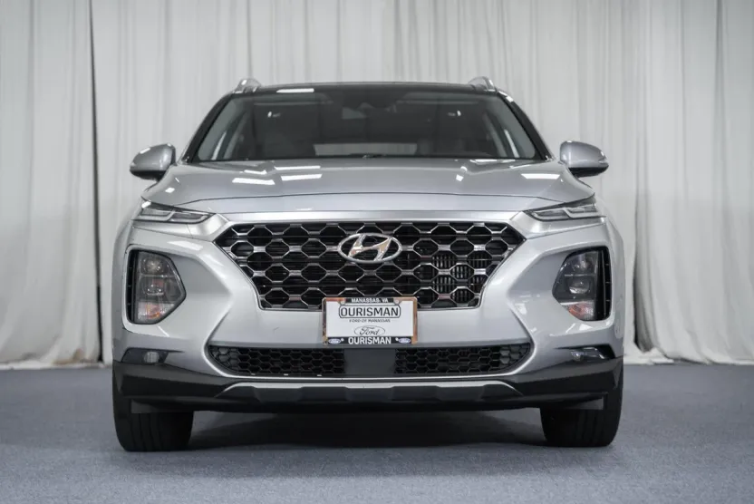 2020 Hyundai Santa Fe SEL photo 1