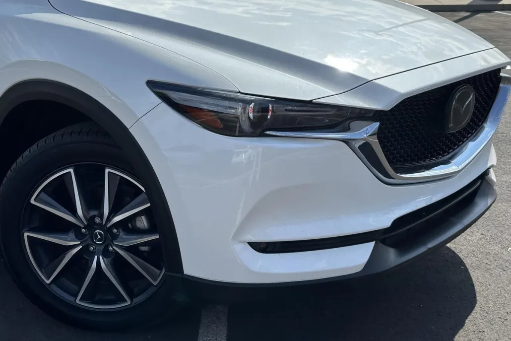 2018 Mazda CX-5 Grand Touring photo 1