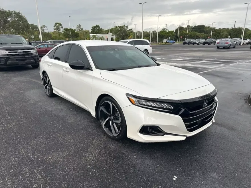 2022 Honda Accord Sport SE photo 1