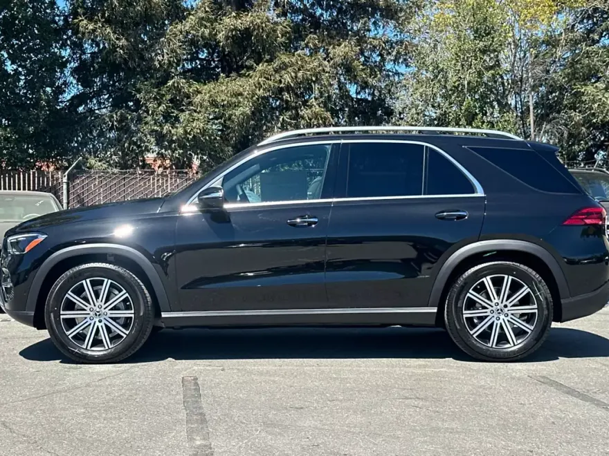 2026 Mercedes Benz GLE 350 4MATIC photo 1