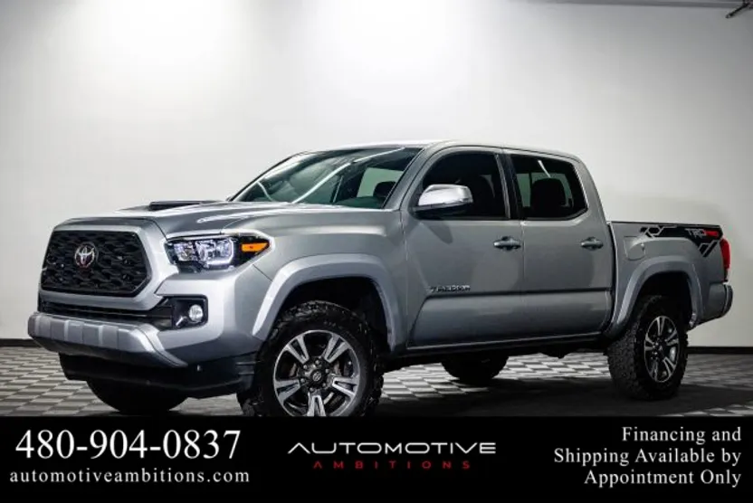 2017 Toyota Tacoma Double Cab TRD Sport photo 1