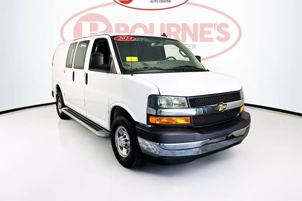 2023 Chevrolet Express 2500 Work Van photo 1