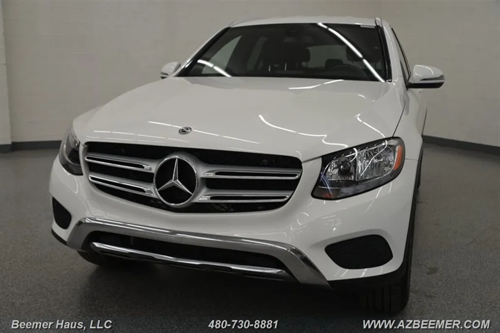 2019 Mercedes Benz GLC 300 photo 1
