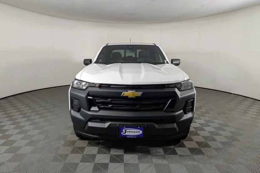 2025 Chevrolet Colorado LT photo 1
