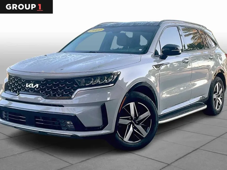2022 Kia Sorento EX photo 1