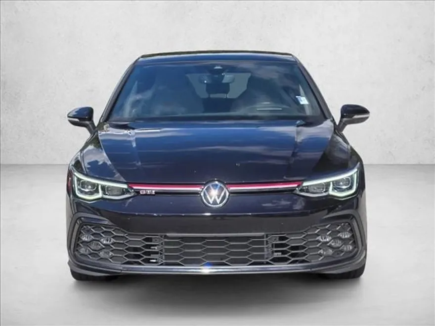 2024 Volkswagen Golf GTI Autobahn photo 2