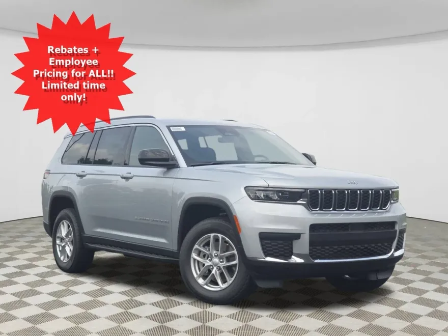 2025 Jeep Grand Cherokee Laredo photo 1