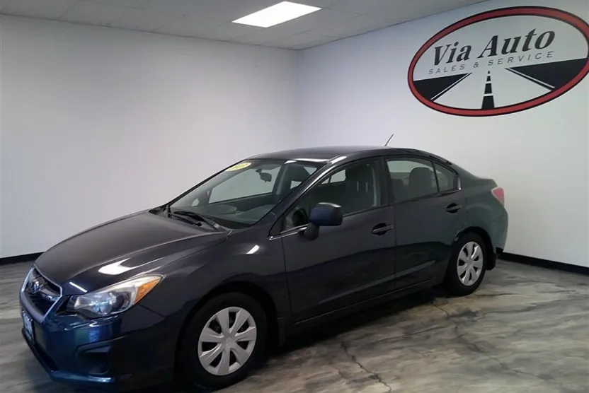 2013 Subaru Impreza 2.0i photo 1