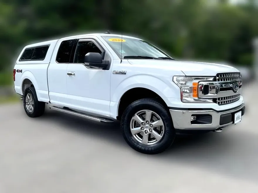 2019 Ford F-150 XLT photo 1