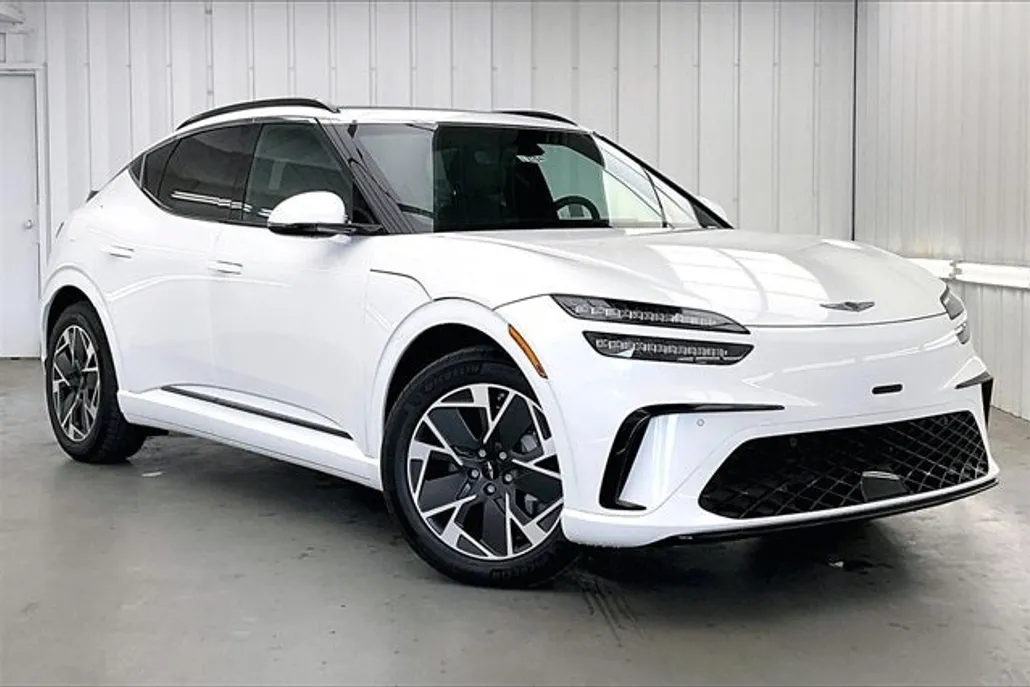 2026 Genesis GV60 photo 1