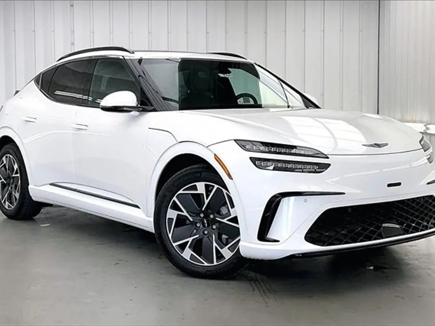 2026 Genesis GV60 photo 1