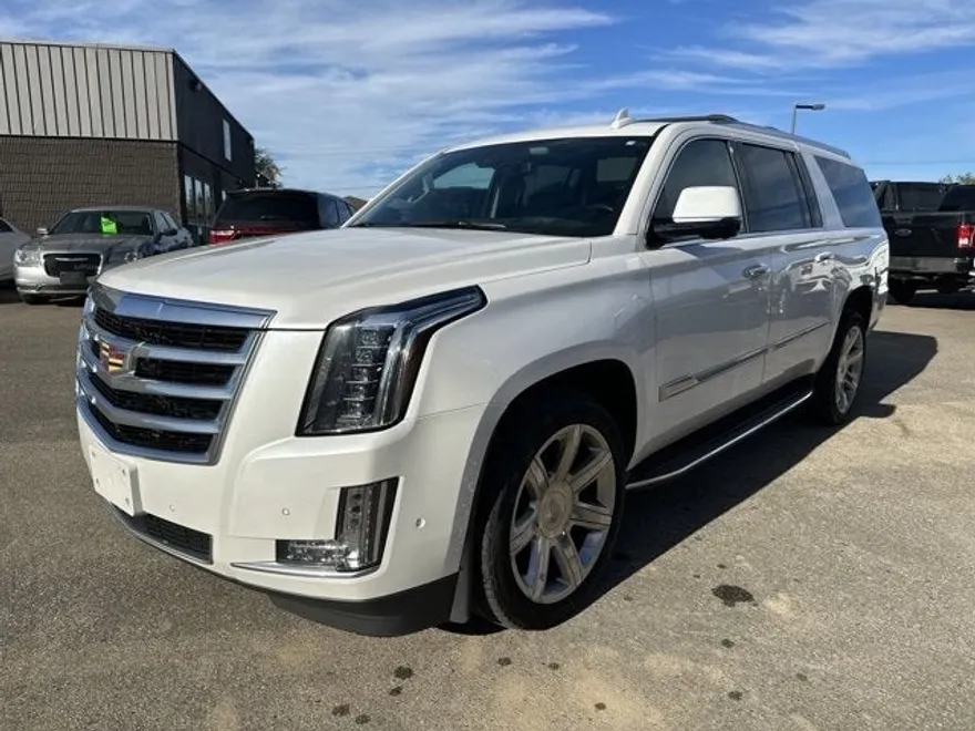 2020 Cadillac Escalade ESV Premium Luxury photo 1