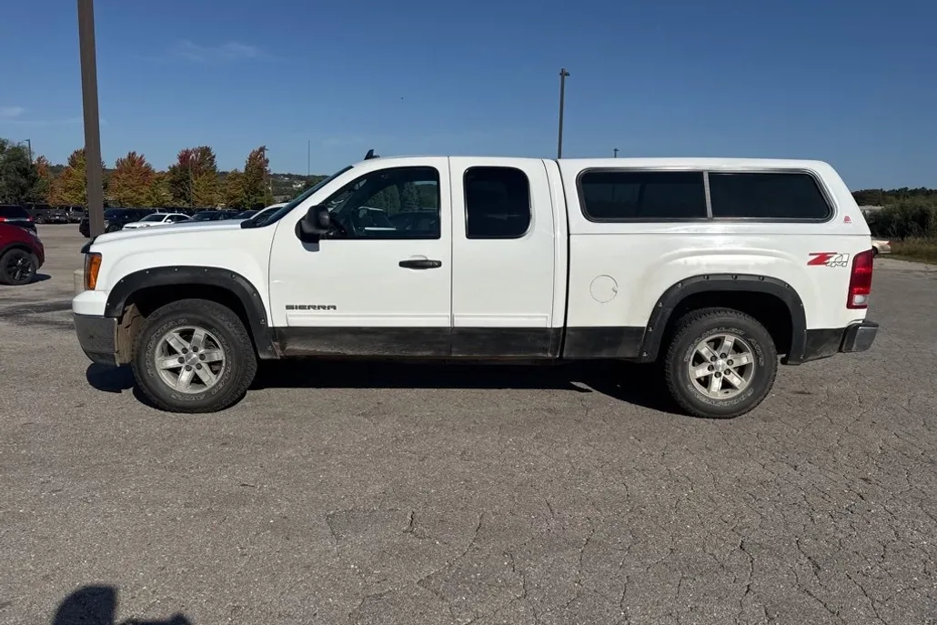 2010 Gmc Sierra 1500 SLE photo 1