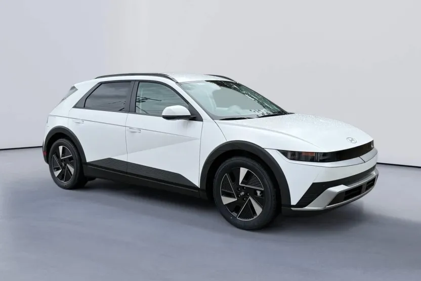 2025 Hyundai Ioniq 5 SEL photo 1