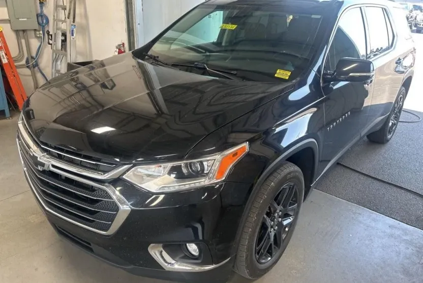 2020 Chevrolet Traverse photo 1