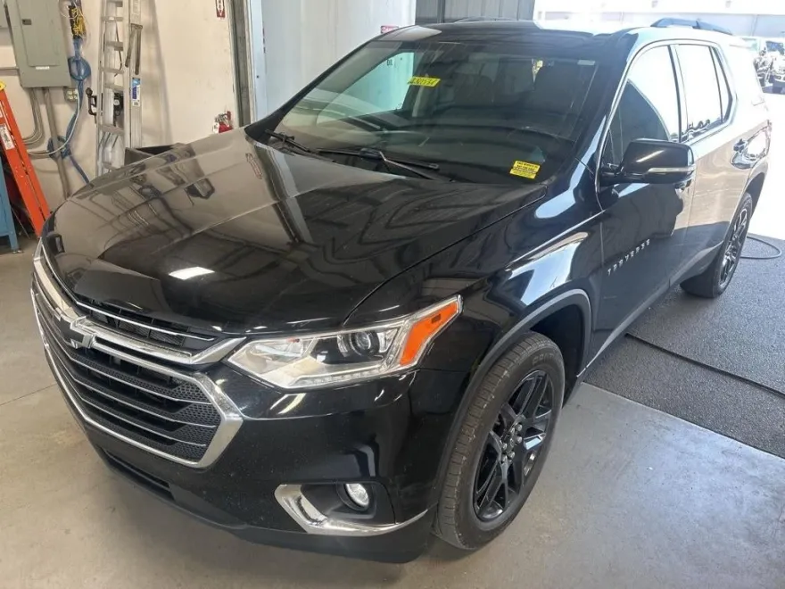 2020 Chevrolet Traverse photo 1
