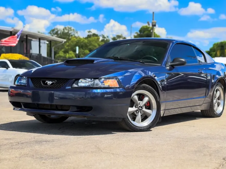 2001 Ford Mustang GT Bullitt photo 1