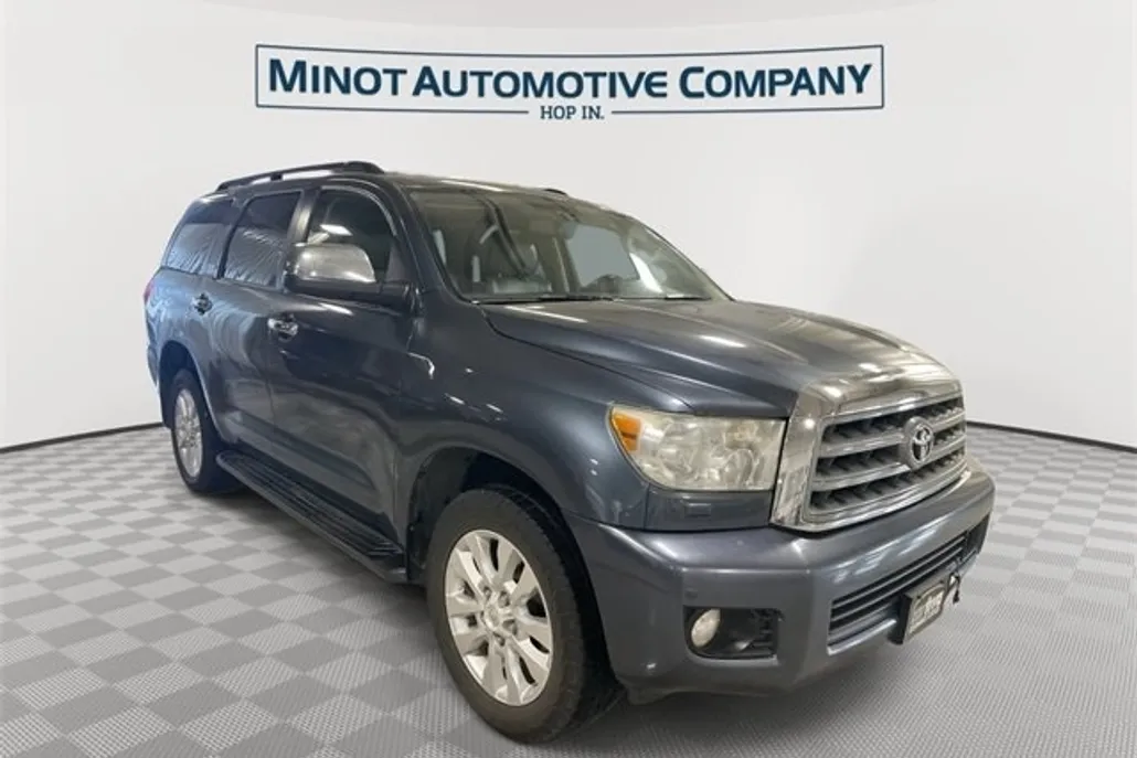 2010 Toyota Sequoia Platinum photo 1