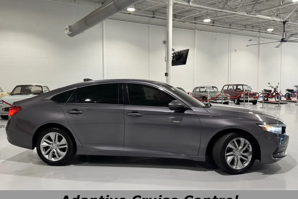 2020 Honda Accord LX 1.5T photo 1