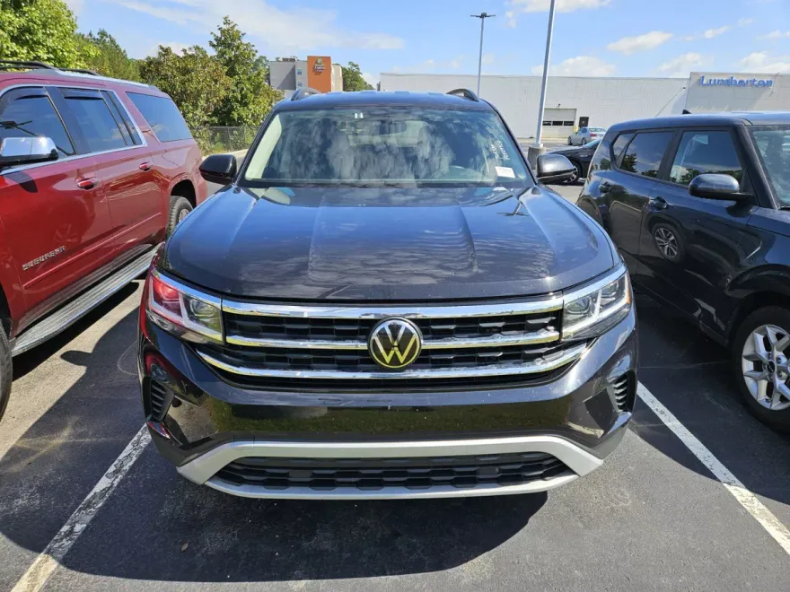 2023 Volkswagen Atlas SE photo 1