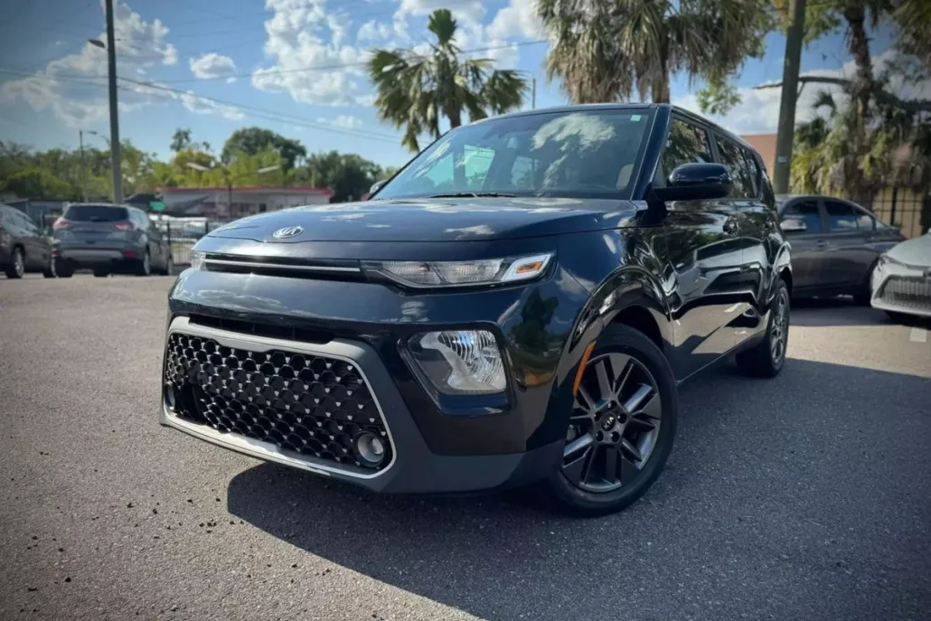 2021 Kia Soul EX photo 1
