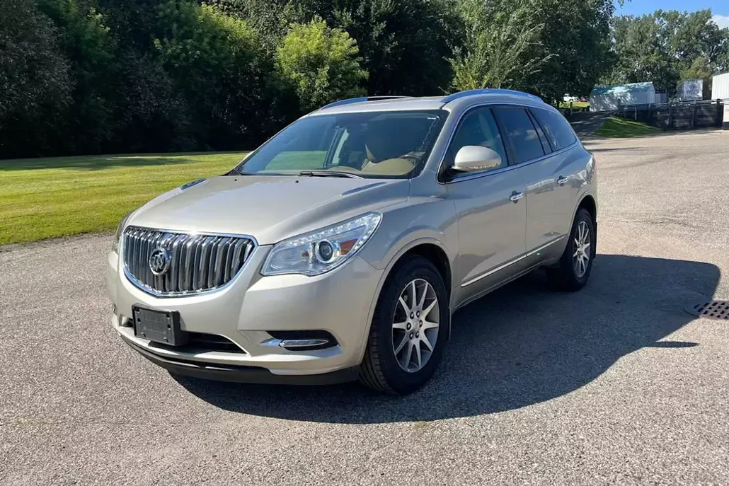 2017 Buick Enclave Leather photo 1