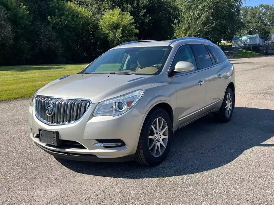 2017 Buick Enclave Leather photo 1