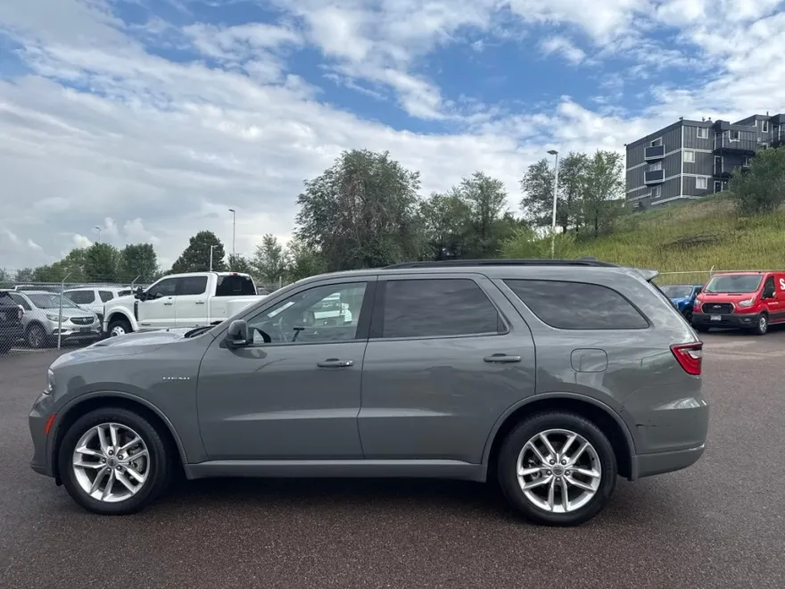 2023 Dodge Durango R/T Plus photo 1